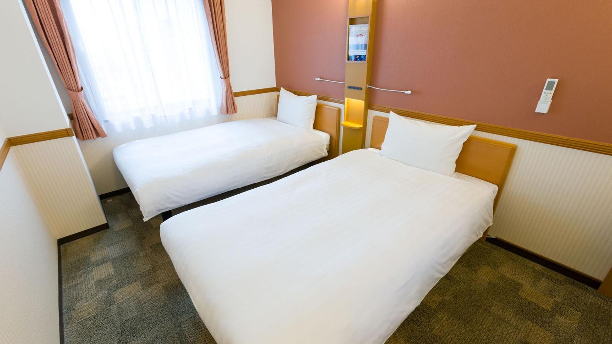 Toyoko Inn Himeji Eki Shinkansen Minami Guchi Ruang foto